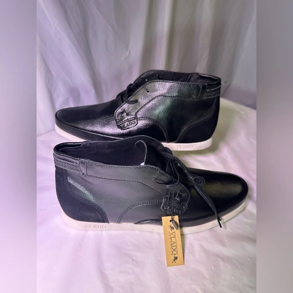 Vlado Black Leather Chukka Boots for Men